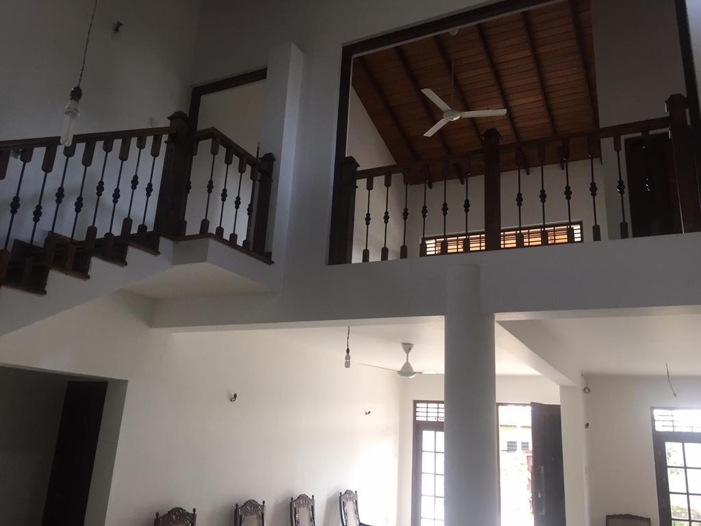Hasara Villa One Polgasowita 外观 照片